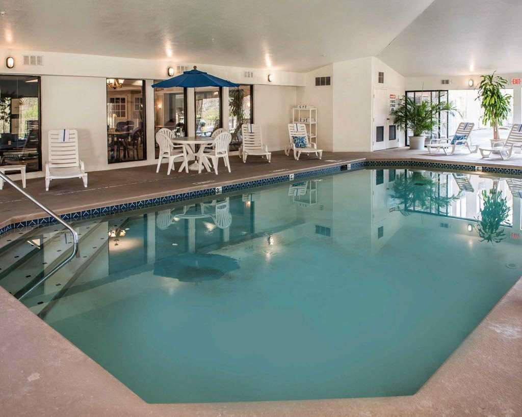 Comfort Suites Lafayette University Area Facilities photo